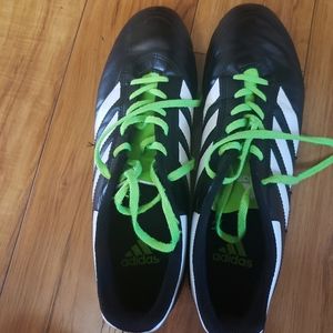 Mens/Boys soccer cleats